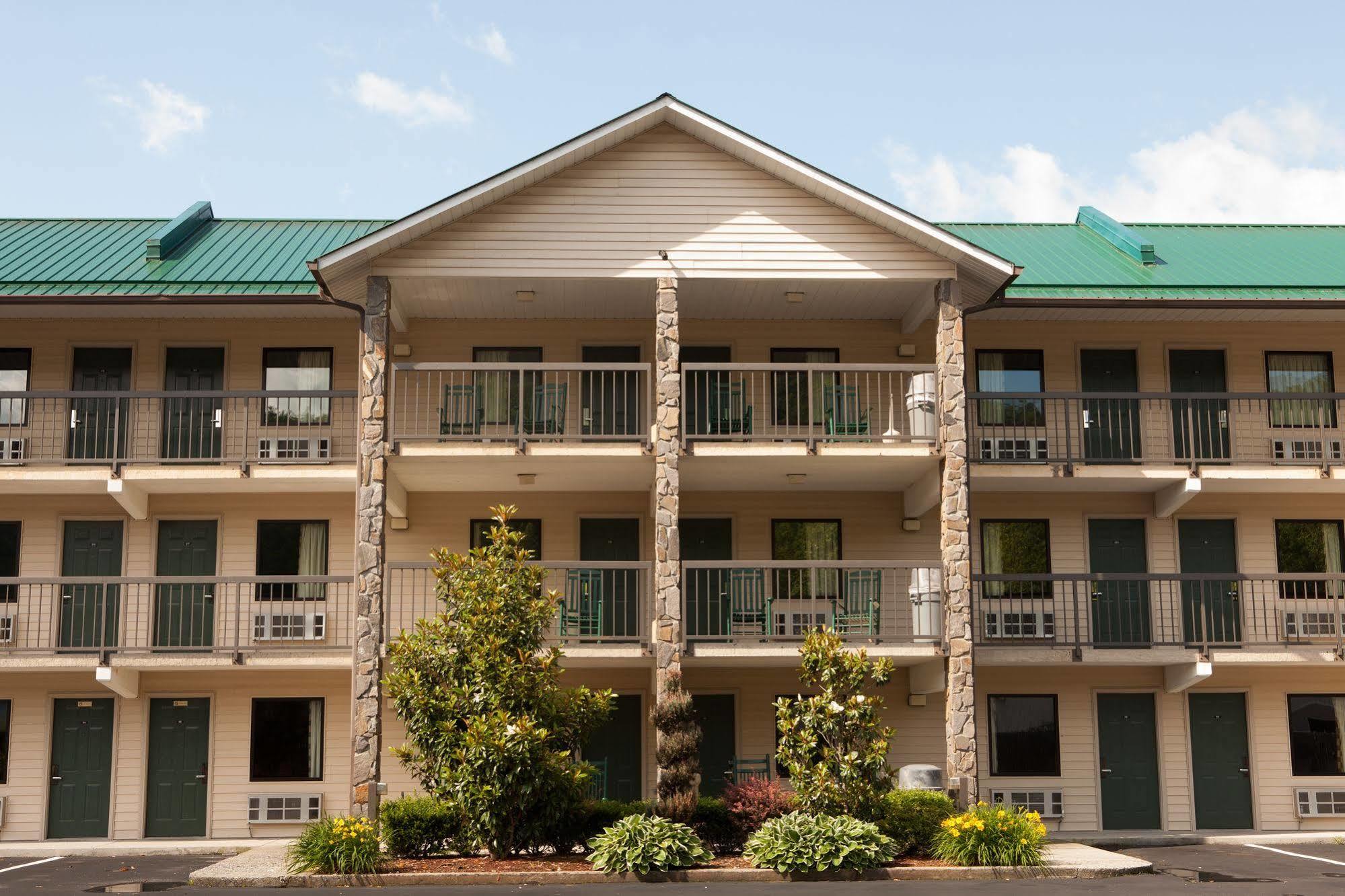Cherokee Lodge エクステリア 写真
