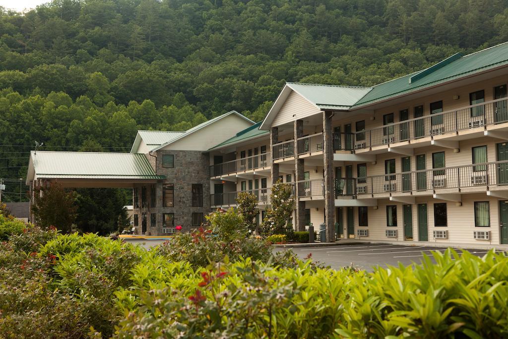 Cherokee Lodge エクステリア 写真